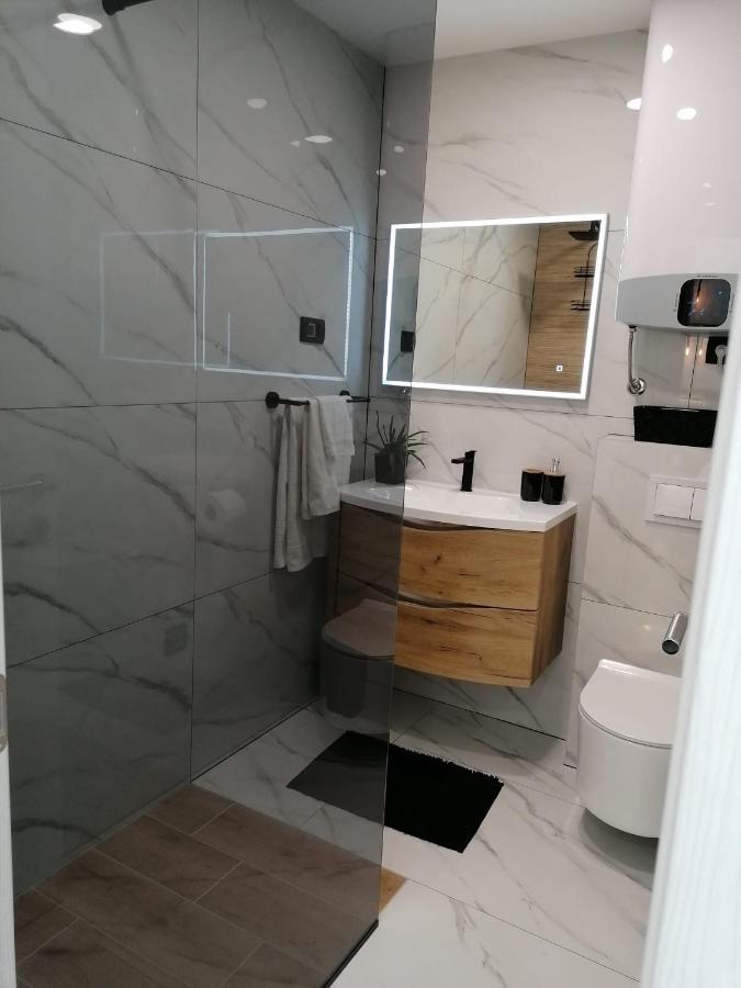 Apartman Max !!!! Omiš Exterior foto